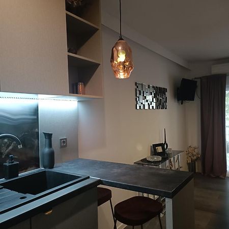 Studio Apartment Purple Sunset - 2+1 Baska Voda Luaran gambar