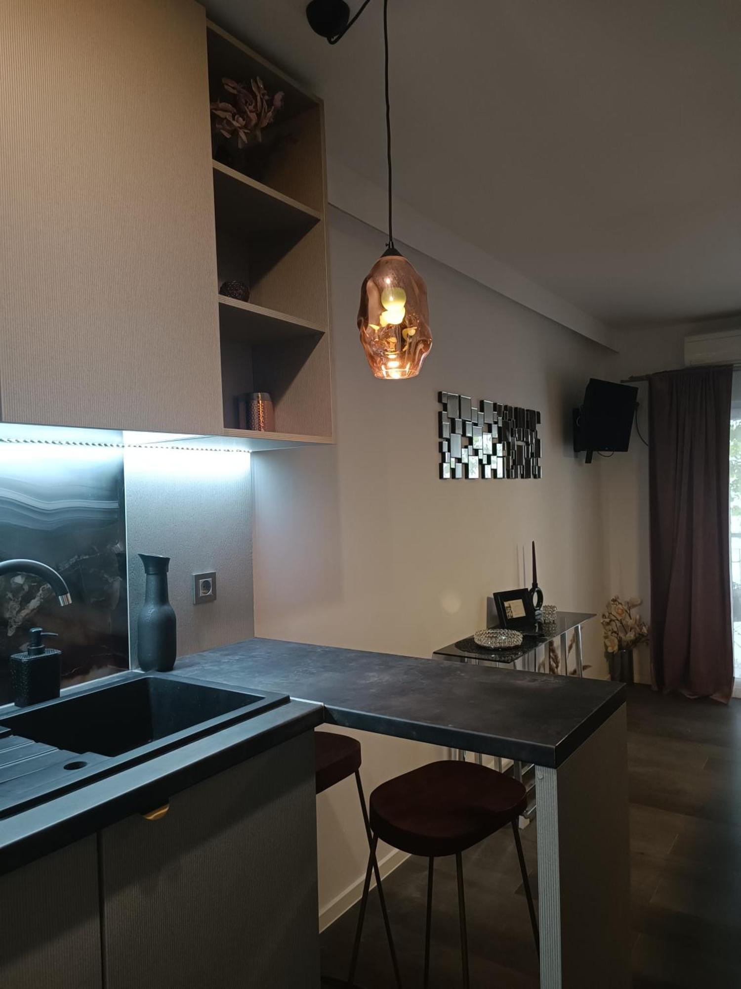 Studio Apartment Purple Sunset - 2+1 Baska Voda Luaran gambar